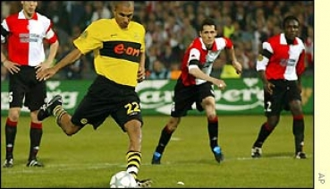 Preview: Goool.de Borussia Dortmund jersey 2002/03 longsleeve E-on BVB yellow final UEFA Cup shirt men's L or XL