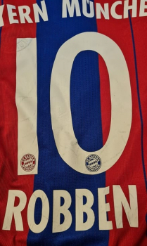 Adidas FC Bayern Munich jersey 10 Arjen Robben 2014/15 home red blue kids 9y - 10y 140 cm (b-stock)