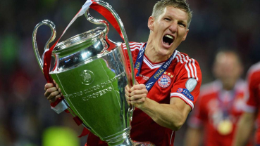 Adidas FC Bayern München Trikot 31 Bastian Schweinsteiger 2013/14 Triple Herren XS Kinder 164 cm