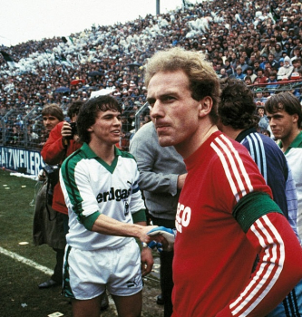 Adidas/Erima FC Bayern München Trikot 1983-84 Magirus Iveco Heim Rot Langarm Herren L