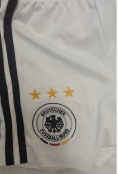 Adidas Deutschland Trikot mit Hose WM 2006 heim rot weiß DFB Minikit Baby Kind 98 cm 3 Jahre