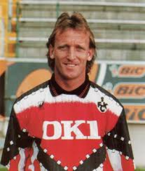 Uhlsport 1.FC Kaiserslautern camiseta 6 Andreas Brehme 1993/9 Oki senor S