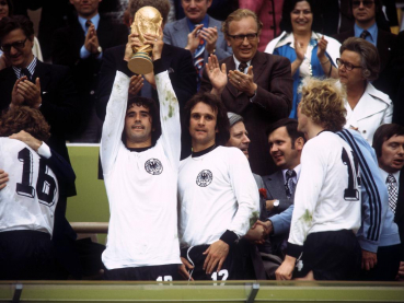 Adidas Deutschland Trikot WM 1974 Weltmeister Retro DFB Originals weiß Herren XL