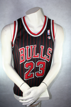 Champion Chicago Bulls 23 Michael Jordan Trikot NBA Basketball Schwarz Herren M/L US 44