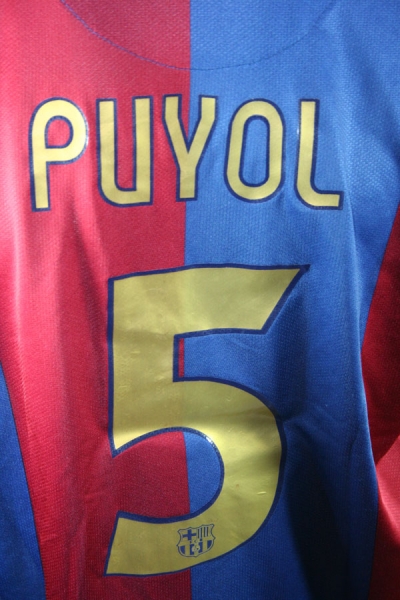 Nike FC Barcelona Trikot 5 Carles Puyol 2006/07 Heim Unicef Herren XL