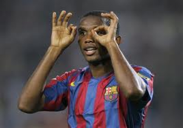 Nike FC Barcelona Trikot 9 Samuel Eto'o 2006/07 heim rot blau Damen D = 40/42 = US L = height 173 cm