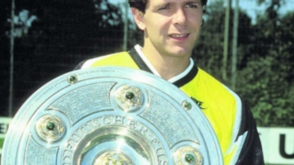 Nike Borussia Dortmund Trikot 10 Andreas Möller 1995/96 BVB Heim Kinder M = 152 cm bis 164 cm