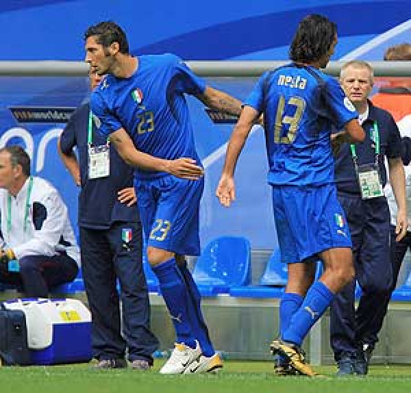 Puma Italien Trikot 13 Alessandro Nesta WM 2006 Weltmeister Heim blau Herren L