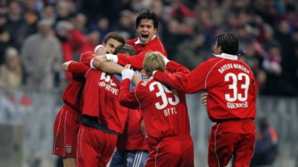 Adidas FC Bayern München Trikot 2006/07 T-Com Heim Rot Herren S, M oder 2XL