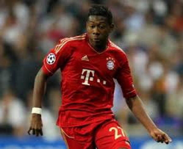 Adidas FC Bayern München Trikot 27 David Alaba 2012/13 Heim Rot Herren S