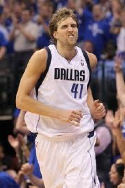 Nike Dallas Mavericks Trikot 41 Dirk Nowitzki NBA Mavs Weiß Herren XL (B-Ware)