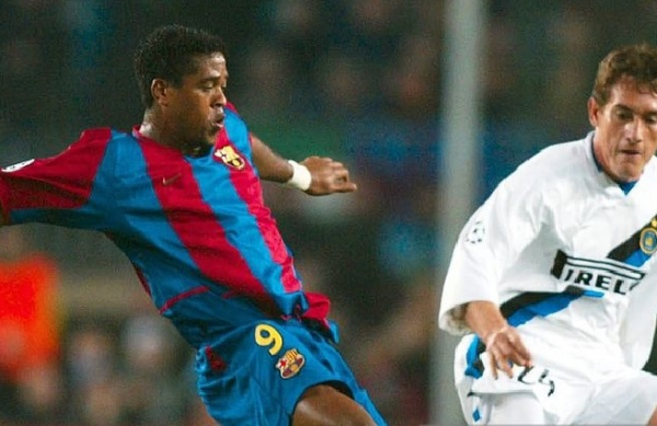 Nike FC Barcelona Trikot 9 Patrick Kluivert 2002/03 Heim Herren M