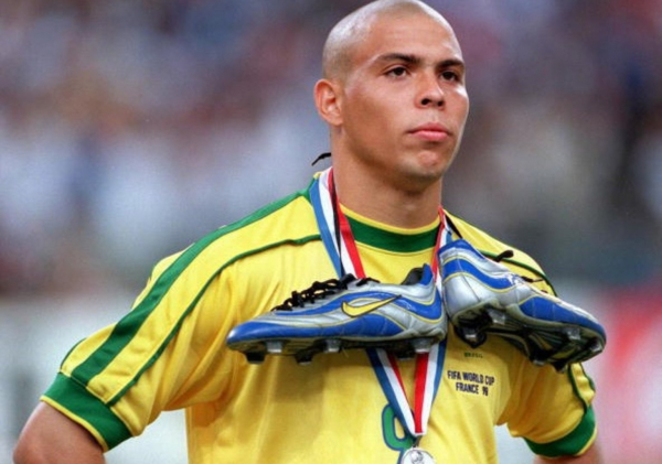 Nike Brasilien Trikot 9 Ronaldo el fenomeno WM 1998 Gelb Herren S/L/XL/XXL/2XL oder Kinder 176 cm