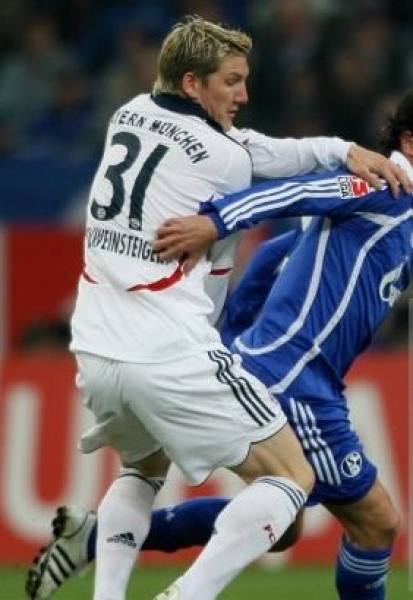 Adidas FC Bayern Munich jersey 31 Bastian Schweinsteiger 2006/07 T-com white men's/kids 176cm S-M (B-Stock) - Kopie