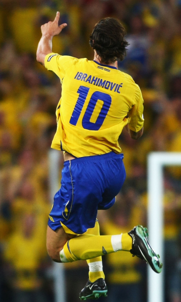 Umbro Schweden Trikot 10 Zlatan Ibrahimovic Euro 2008 heim gelb Herren L