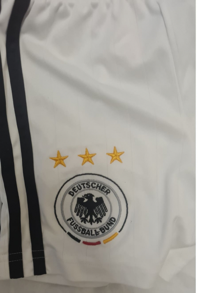 Adidas Deutschland Trikot mit Hose WM 2006 heim rot weiß DFB Minikit Baby Kind 98 cm 3 Jahre