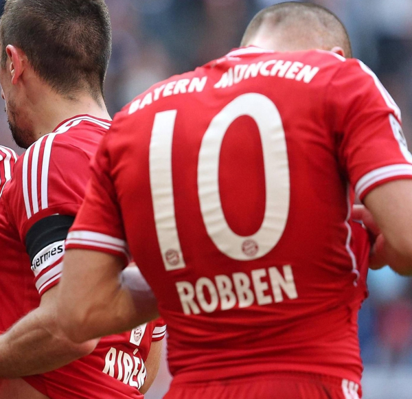 Adidas FC Bayern München Trikot 25 Thomas Müller 2013/14 Triple Sieger Heim Herren XXL/2XL