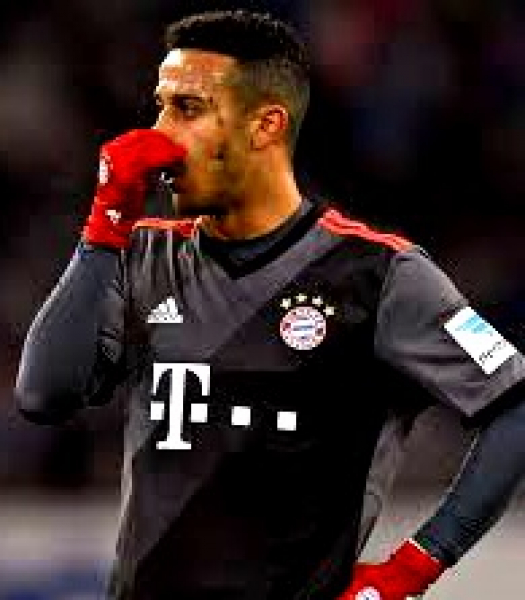 Adidas FC Bayern München Trikot 6 Thiago Alcantara 2016/17 Auswärts 3rd Herren M