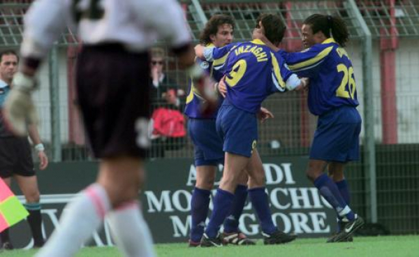 Kappa Juventus Turin Trikot 10 Alessandro Del Piero 1998/99 CL Auswärts Blau Herren L