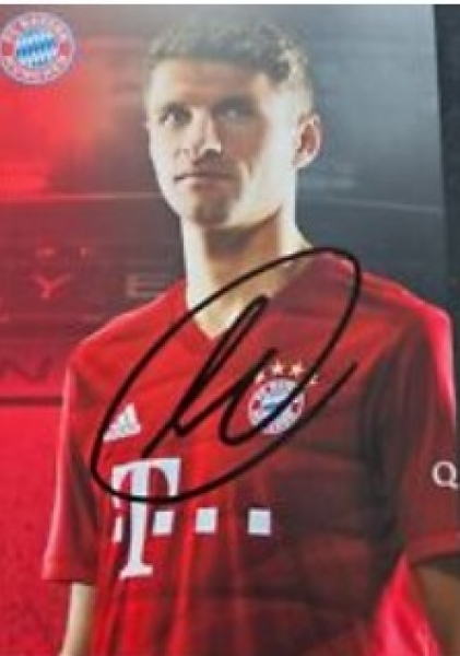 Adidas FC Bayern München Trikot 25 Thomas Müller 2019/20 heim rot Herren XL