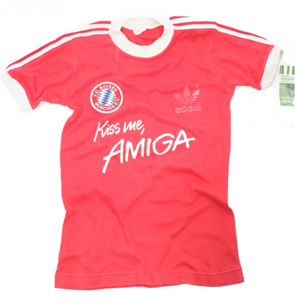 Adidas FC Bayern Munich jersey 1988/89 Kiss me Amiga home red men's S