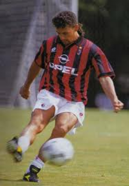 AC Mailand Trikot 1995-97 Größe M Opel Lotto Roberto Baggio 18