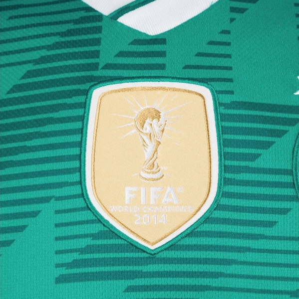 Adidas Deutschland Trikot 8 Toni Kroos WM 2018 Auswärts Grün DFB 4 Sterne Herren XL oder XXL/2XL
