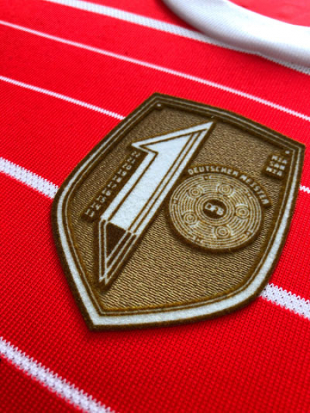 Adidas FC Bayern München Trikot 17 Sadio Mane 2022/23 heim rot Herren L