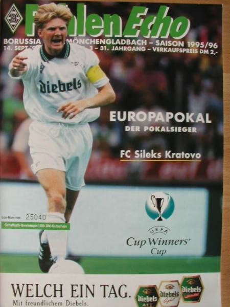 Reebok Borussia Mönchengladbach trousers and socks - M