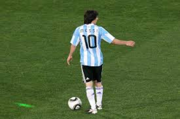 Adidas Argentinien Trikot 10 Lionel Messi WM 2010 heim weiß blau Herren M