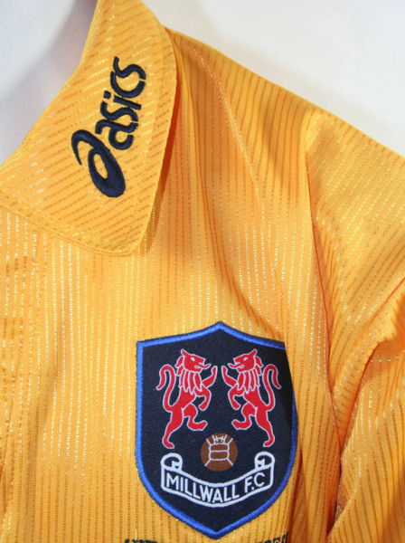FC Millwall Asics Jersey XL Wembley Finale 1999 Auto Windscrew