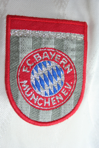 Adidas FC Bayern München Trikot 18 Jürgen Klinsmann 1996 UEFA CUP Sieg Weiß Herren S, M oder 176cm