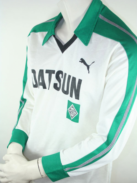 Borussia MönchenGladbach jersey Puma Datsun 1981/82 in size M