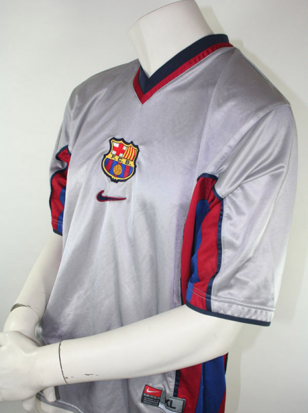 FC Barcelona jersey 2000/01 Away size XL