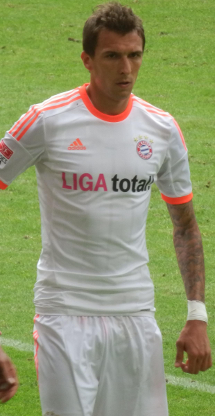 Adidas FC Bayern München Trikot 9 Mario Mandzukic 2012/13 Away Weiß Herren M