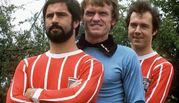 Retro FC Bayern München Trikot 1973-1974 CL Sieger Baumwolle Herren S/M/L oder 2XL/XXL
