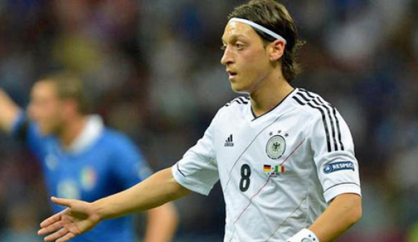 Adidas Deutschland Trikot 8 Mesut Özil Euro 2012 DFB Heim Weiß Patches Herren XL