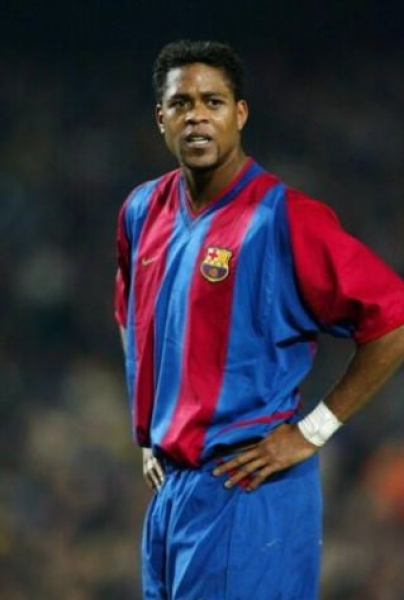 Nike FC Barcelona Trikot 9 Patrick Kluivert 2002/03 Heim Herren M