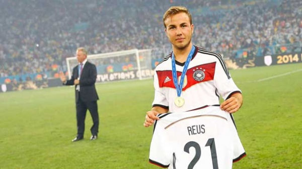 Adidas Deutschland Trikot 21 Marco Reus 2014 DFB auswärts rot/schwarz Herren M