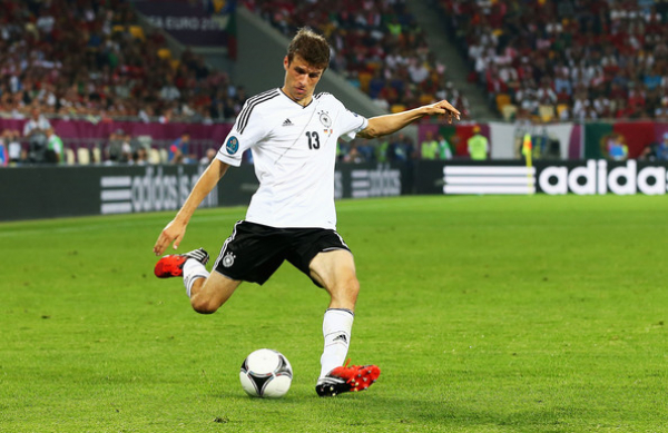 Adidas Germany Jersey 13 Thomas Müller WC 2012 White women XXS 32