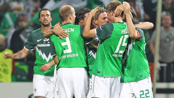Nike SV Werder Bremen Trikot 24 Claudio Pizarro 2010/11 Heim Herren S oder L