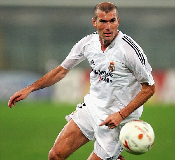 Adidas Real Madrid Trikot 5 Zinedine Zidane 2004/05 Siemens weiß Herren L und Kinder 176 cm